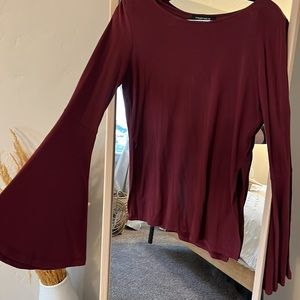 •Belle Sleeve Top •